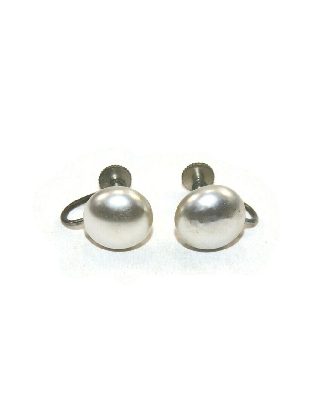 Vintage Silver Tone and Faux Pearl Screw Back Earrings.